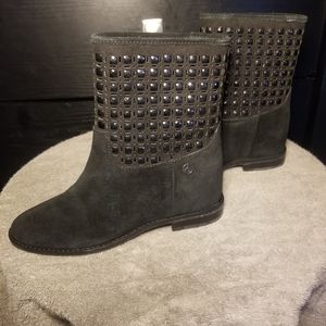 Leather mid half boots